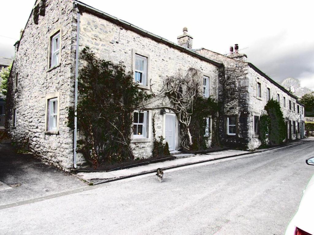 5 Star Cottage On The Green With Log Burner - Dog Friendly Austwick Zewnętrze zdjęcie