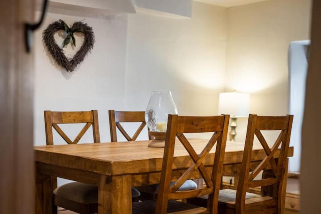 5 Star Cottage On The Green With Log Burner - Dog Friendly Austwick Zewnętrze zdjęcie