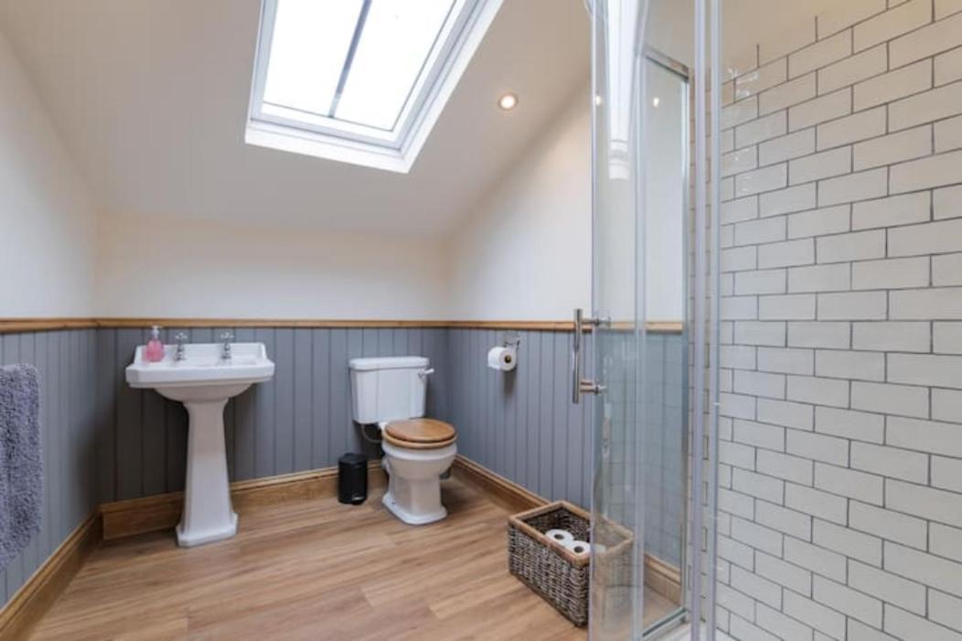 5 Star Cottage On The Green With Log Burner - Dog Friendly Austwick Zewnętrze zdjęcie