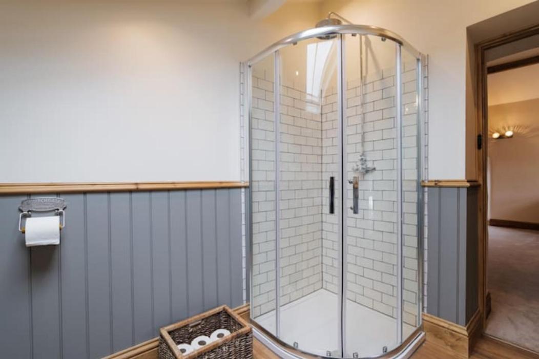 5 Star Cottage On The Green With Log Burner - Dog Friendly Austwick Zewnętrze zdjęcie