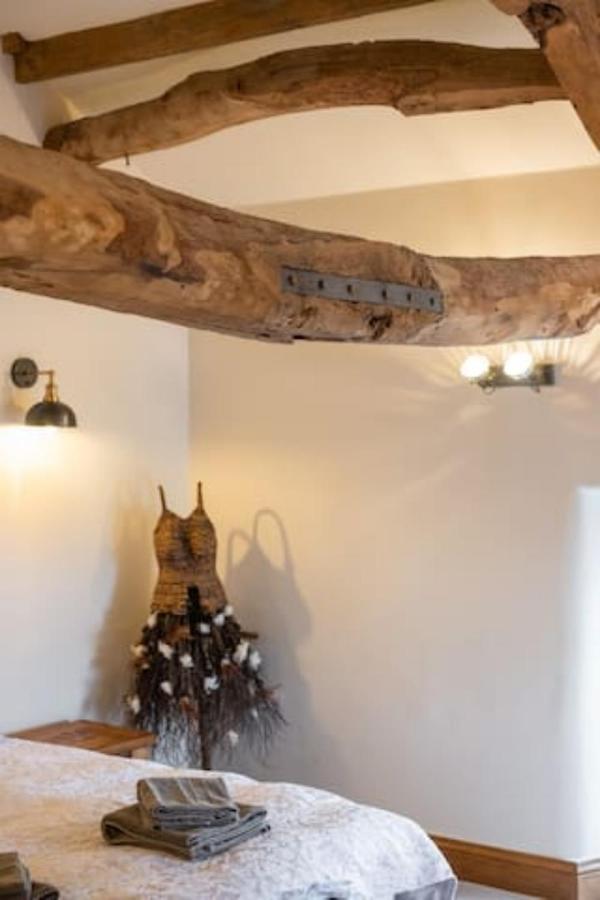 5 Star Cottage On The Green With Log Burner - Dog Friendly Austwick Zewnętrze zdjęcie